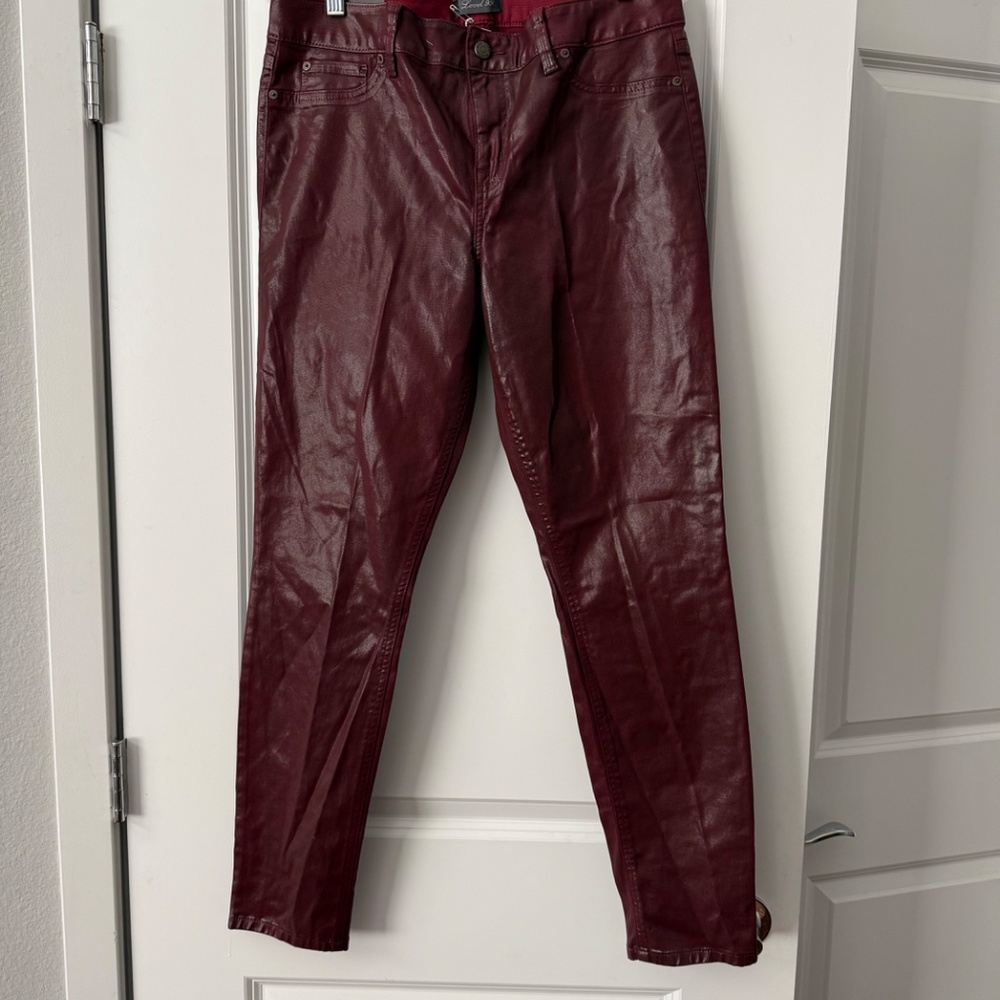 Level 99 Women's 11/12 Liza Lux Red Wax Coated Mid Rise Skinny Jeans Chic NWT - Picture 4 of 5